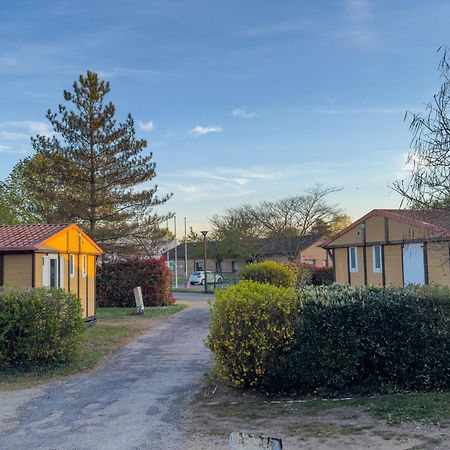 Onlycamp Camping Le Champ D'Ete Reyssouze Экстерьер фото