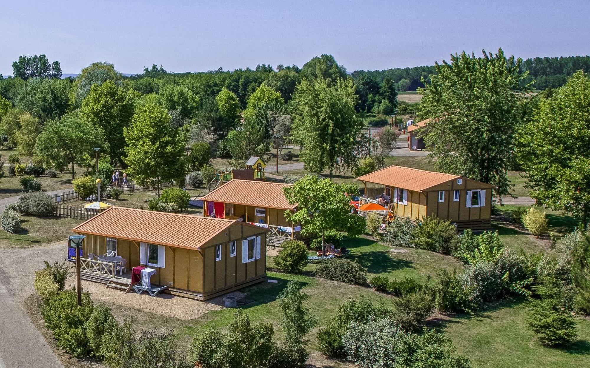 Onlycamp Camping Le Champ D'Ete Reyssouze Экстерьер фото